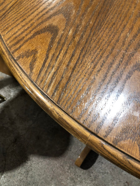 Round Pedestal Oak Veneer Dining Table
