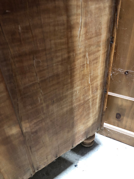 Rustic Pine Chest of Drawers