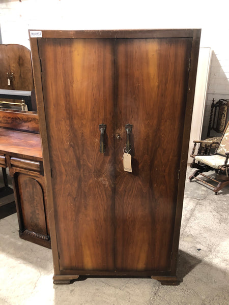 Vintage Gentleman’s Wardrobe