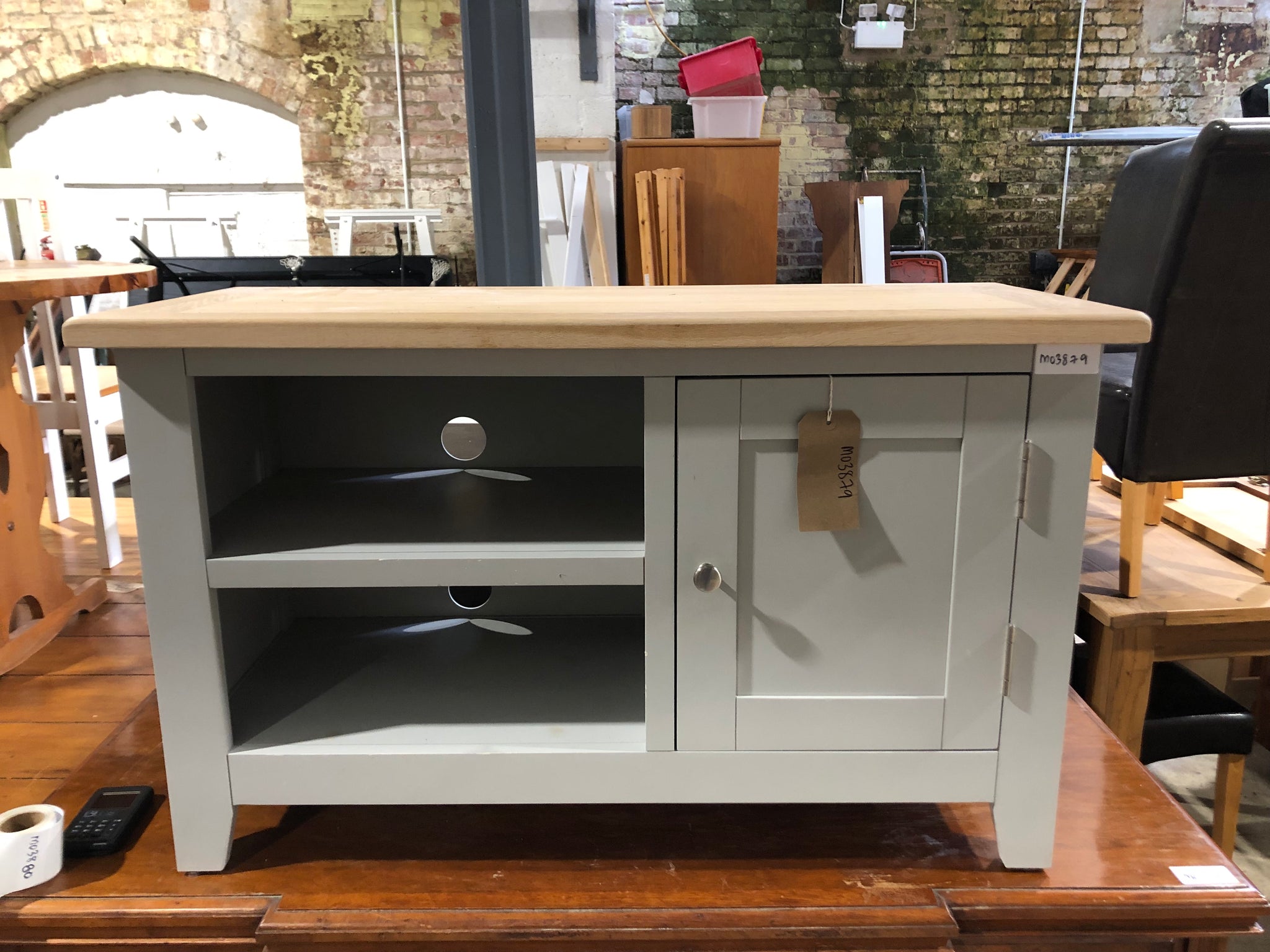 Oak Top TV Stand
