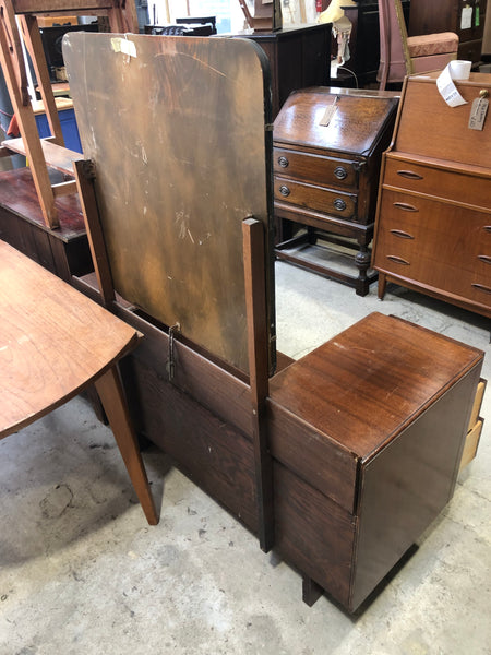 GHC - Vintage Dressing Table & Mirror