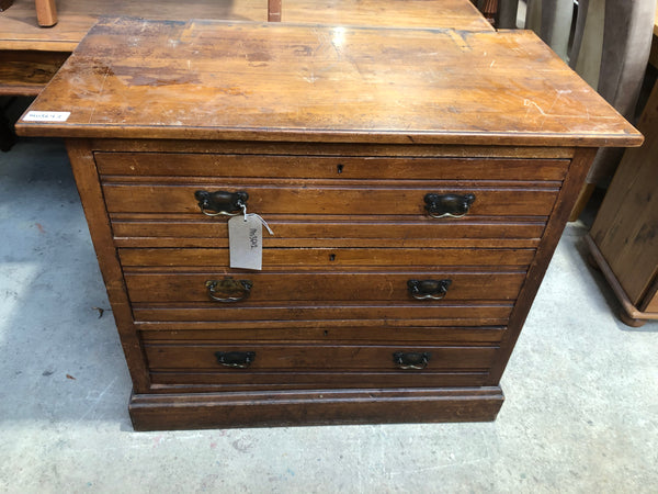 Vintage Chest of Drawers