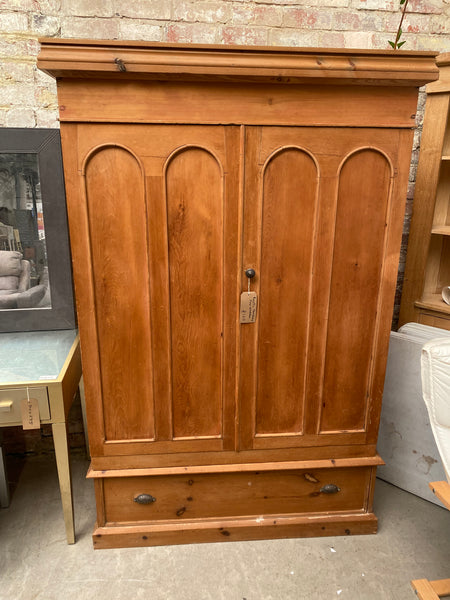Large Double Pine Farmhouse wardrobe