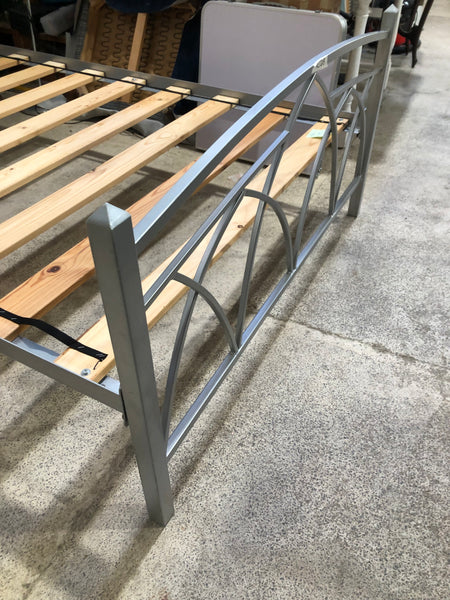 REF - Metal Double Bedframe