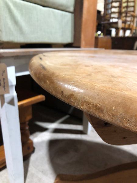 Solid Pine Circular Dining Table