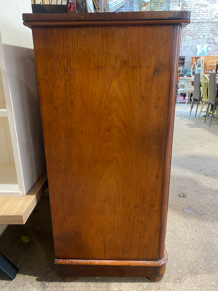 Flamed Mahogany Chest of Drawers
