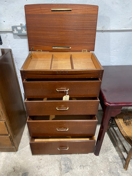 Vintage Chest of drawers