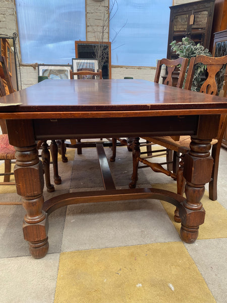 Large 6-10 seater Oak Refectory Dining Table