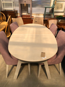 GHC - Cotswold Company Ext. Dining Table
