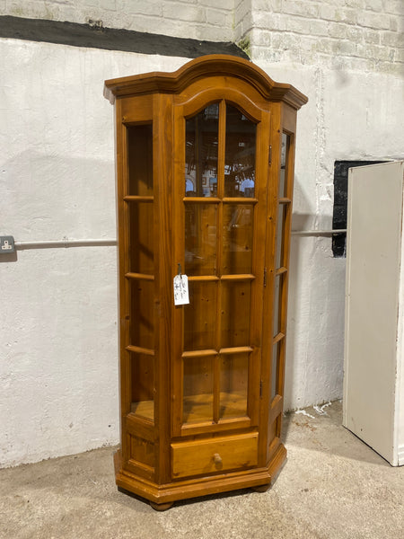 Tall Pine Display Hutch