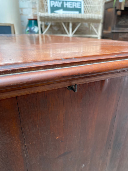 Mahogany Chest of Drawers