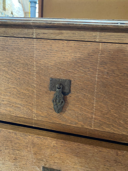 Vintage Oak Chest of Drawers