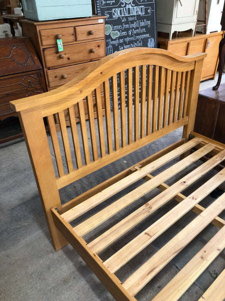 REF - Pine Double Bedframe