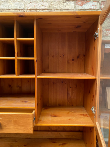 Pine Dresser