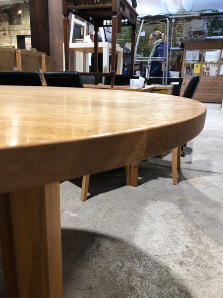 GHC - Round Oak Dining Table