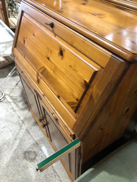 Pine Bureau
