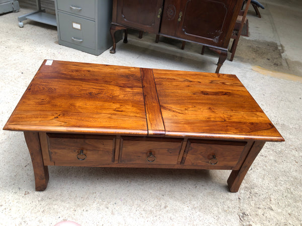 Solid Wooden Coffee Table with Storage