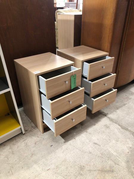 Pair of Bedside Drawers - REF