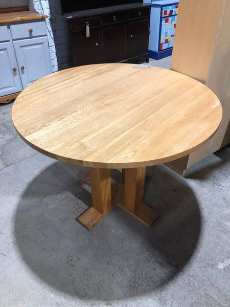 GHC - Round Oak Dining Table