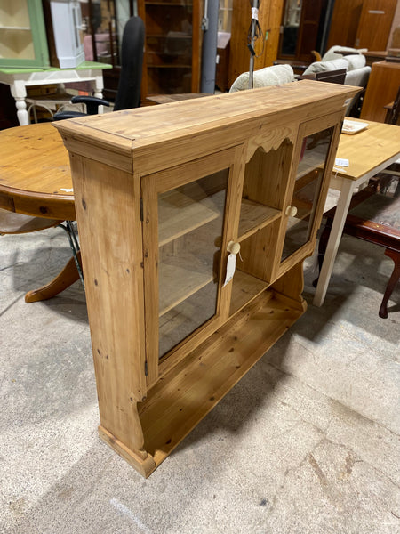 GHC - Pine Dresser Top