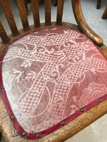 GHC - Antique Captains Chair
