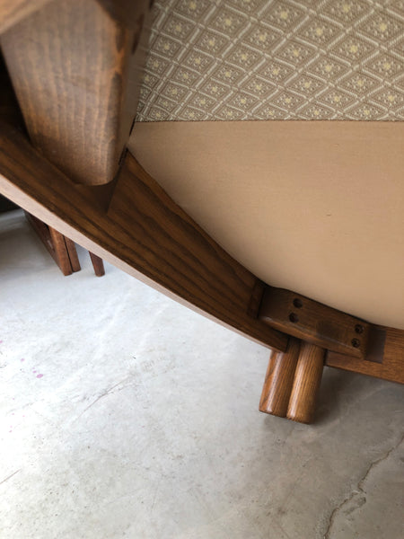 Light Ercol Windsor Jubilee Chair