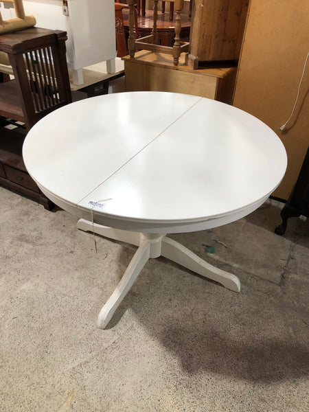 White Extendable Pedestal Dining Table