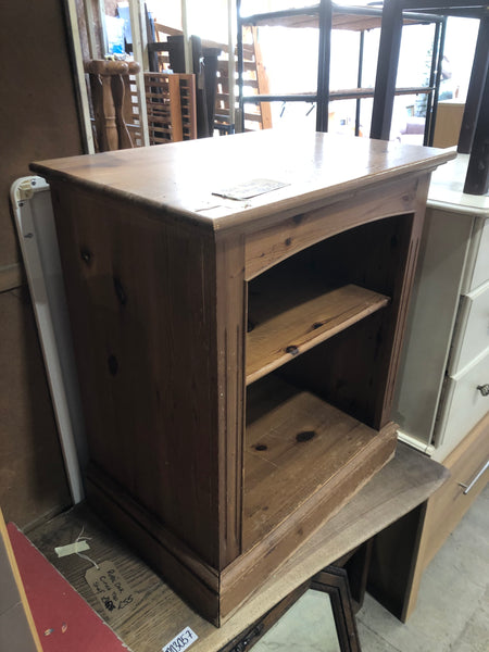Pine Small Shelving Unit / TV Stand