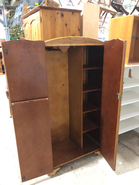 Vintage Oak Gentleman’s Wardrobe