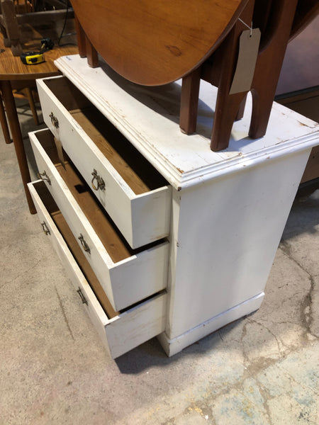 White Painted Pine Chest of 3 Drawers