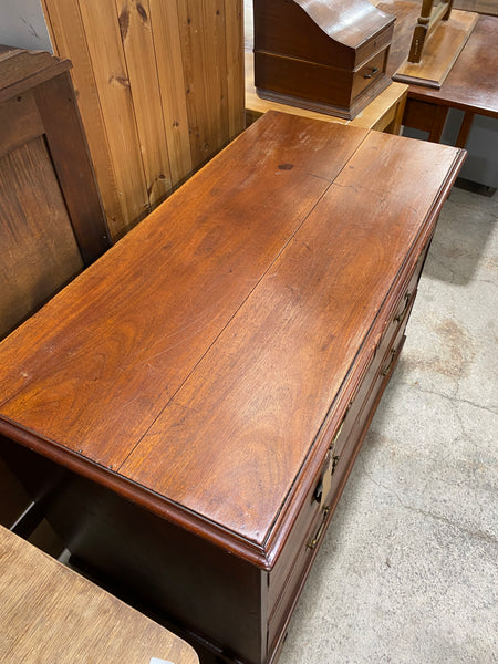 Antique Mahogany Chest of Drawers