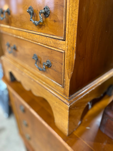 Narrow Chest of 6 Drawers