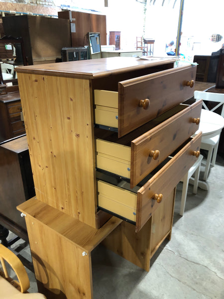 Small Pine Chest of Drawers - REF