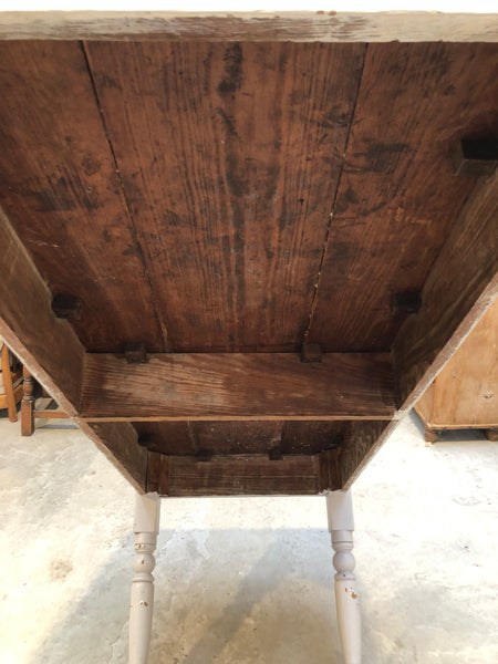Rustic Pine Farmhouse Kitchen Table
