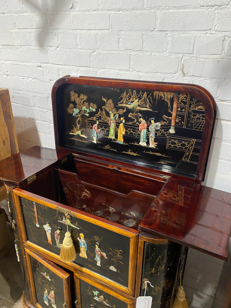 Chinese Style Lacquered Drinks Cabinet