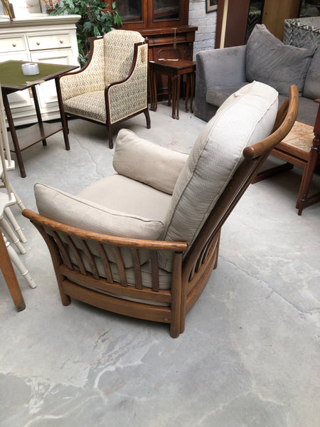 Light Ercol Windsor Jubilee Chair