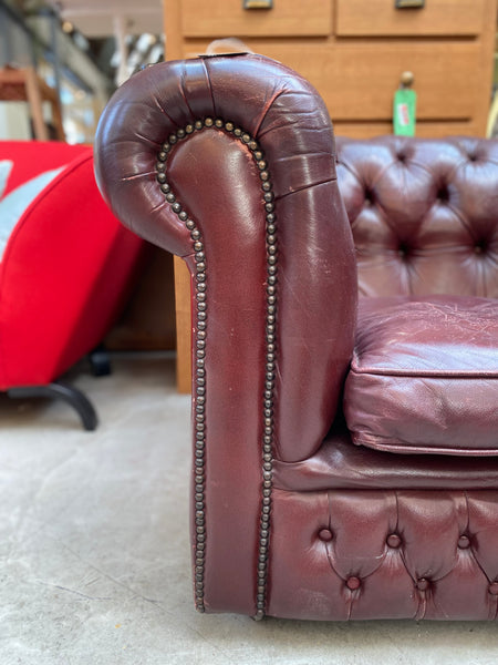 GHC - Chesterfield Style Oxblood Leather Sofa