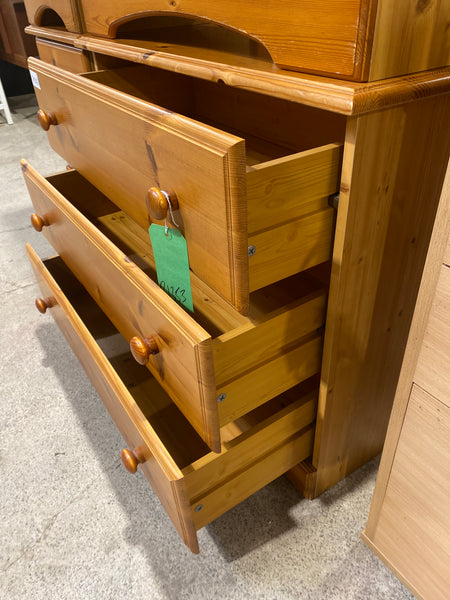 REF - GHC - Pine Chest of Drawers