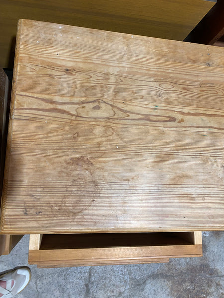 Pine Desk with drawers