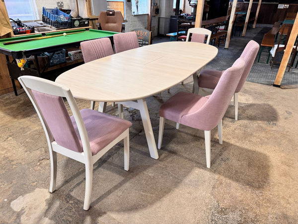 GHC - Cotswold Company Ext. Dining Table