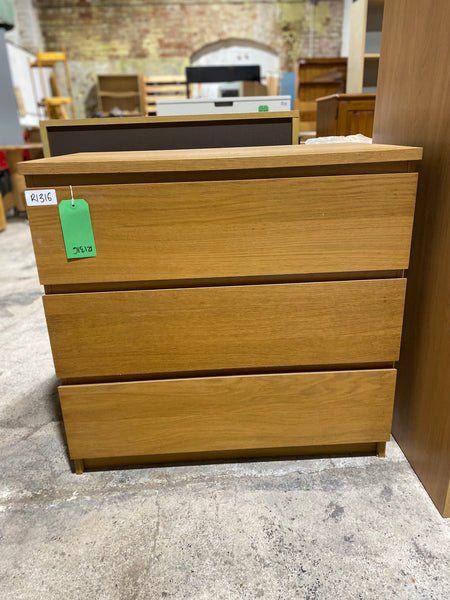 REF - IKEA Malm Chest of Drawers