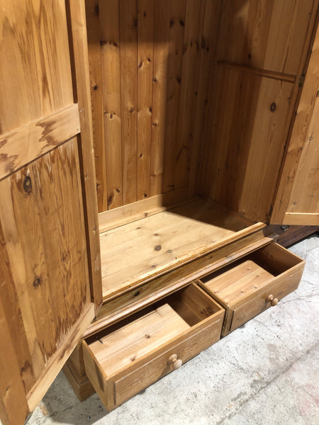 Rustic Pine Double Wardrobe