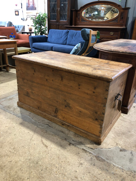 Waxed Victorian Pine Blanket Box