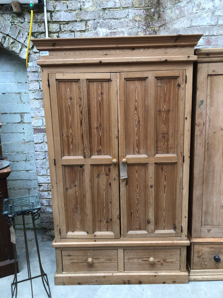 Rustic Pine Double Wardrobe with Removable Base