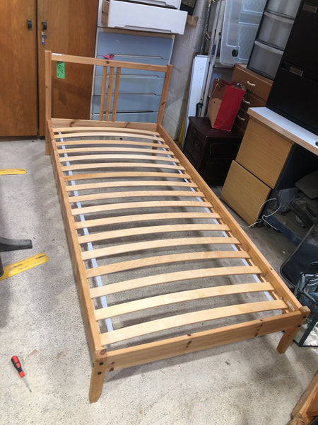 REF - Pine Single Bedframe