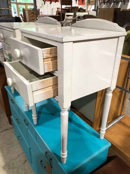 Pair of white Bedside Drawers - REF