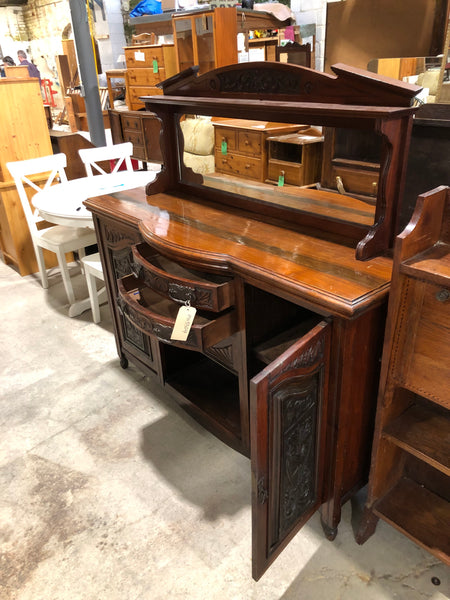 Victorian Mahogany Mirror Backed Dresser
