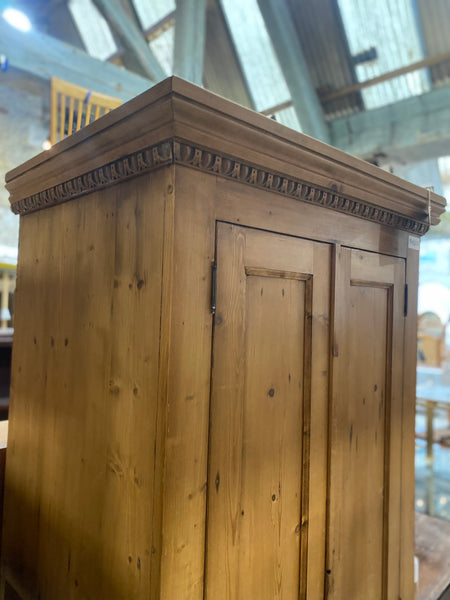 Rustic Pine Single Wardrobe