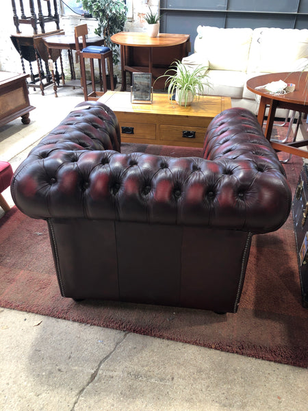 Classic Chesterfield Leather Armchair In Oxblood Red
