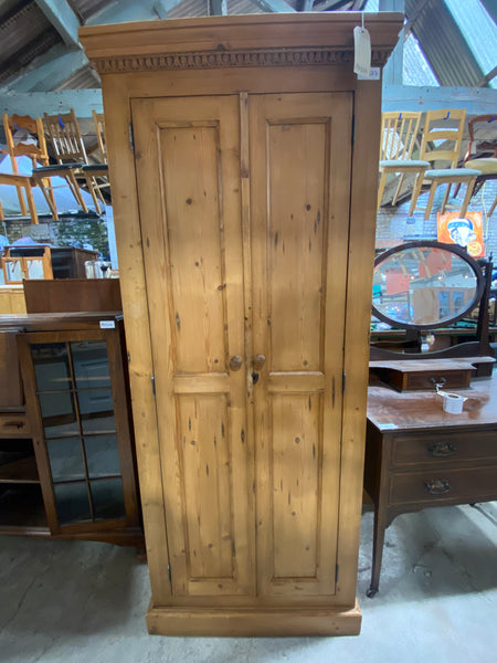 Rustic Pine Single Wardrobe